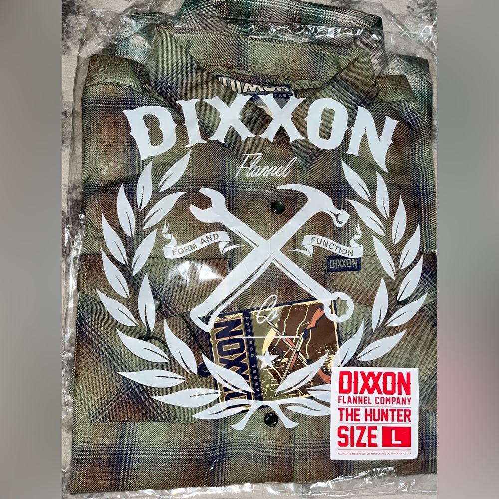 Brand new, in bag womens “the hunter” Dixxon flannel